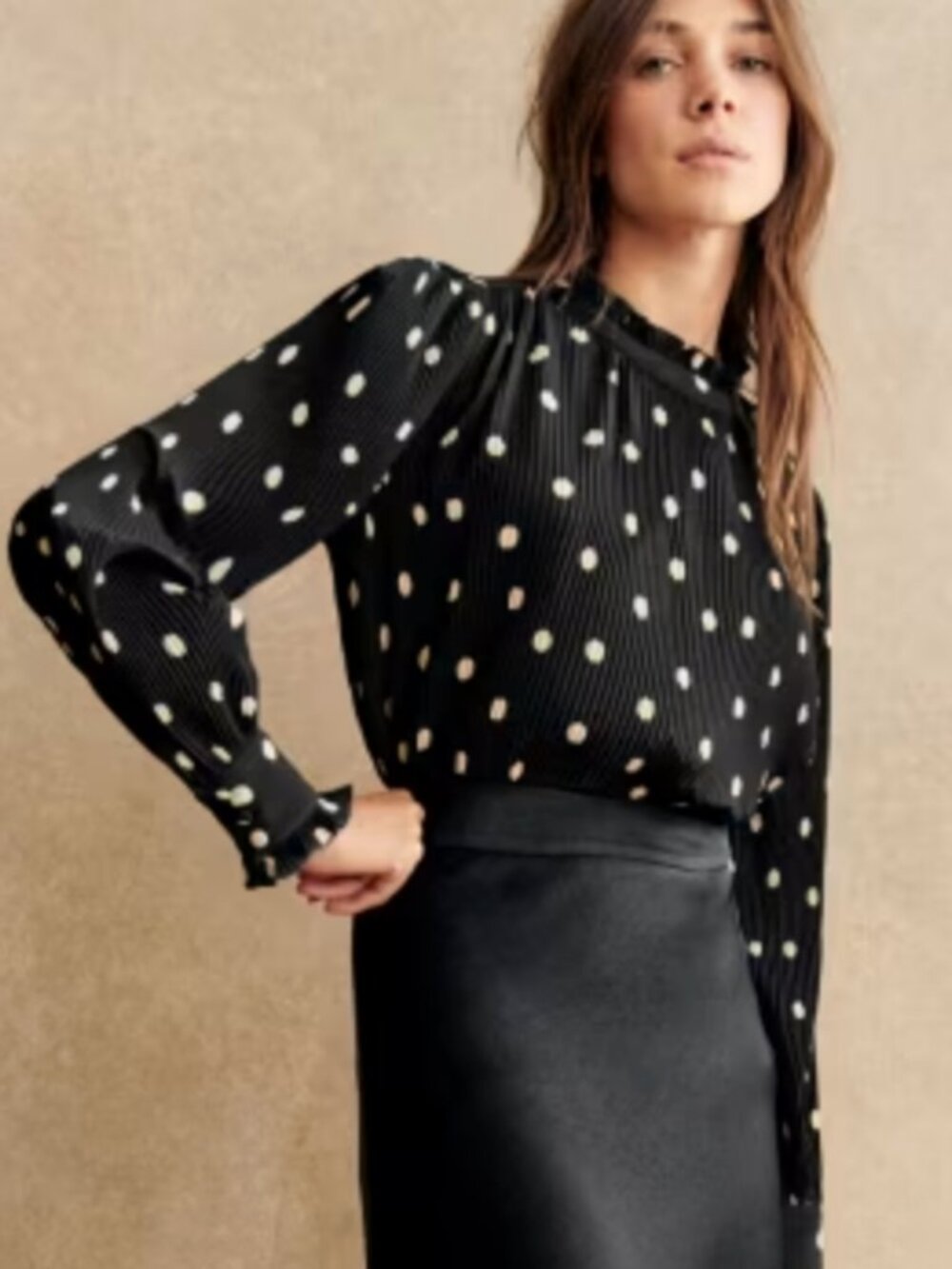 NWT Sezane Rosalinda Polka Dot Pleated Blouse - Size 8 (FR 40)